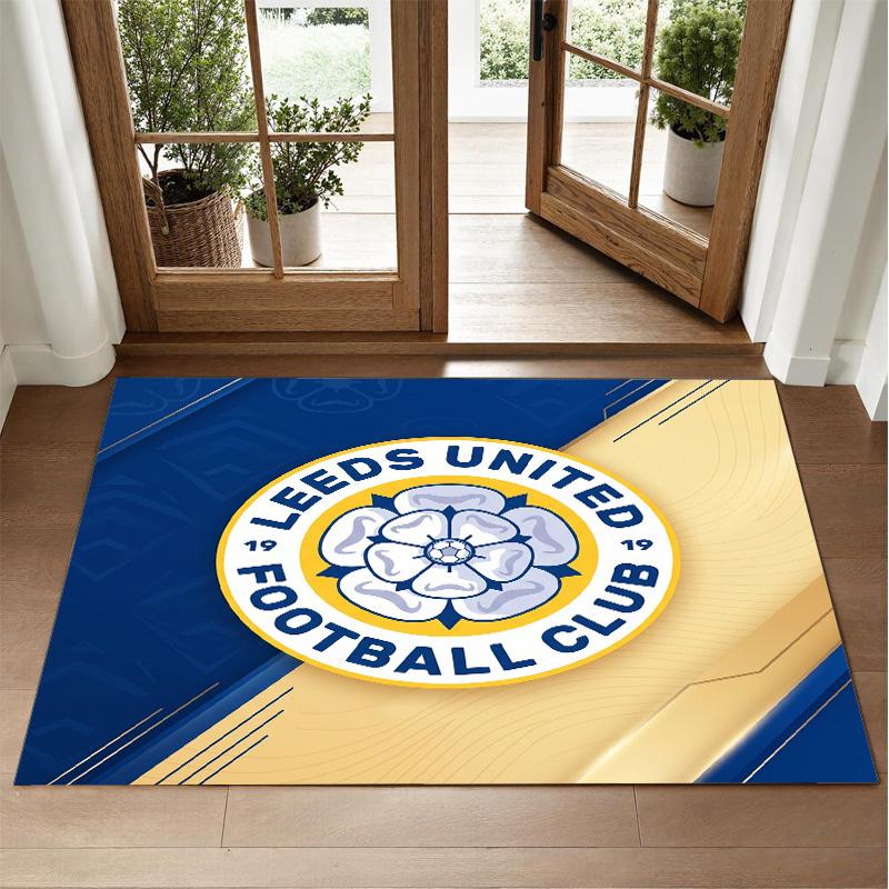 Leeds United Design Crystal Velvet Rug Soft Decorative Mat for Bedroom Entrance