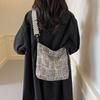 Fashionable Retro Crossbody Tote Bag Stylish Korean Summer 2024 Large Capacity Handbag