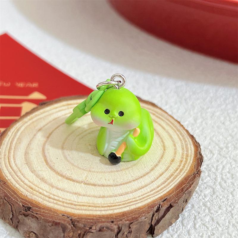 

Новинка, креативный милый маленький брелок в виде змеи, забавный брелок на год, изысканный рюкзак, украшение, аксессуары, подарок