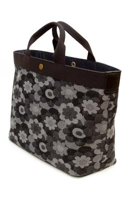 Creare Kiki Women's A4 Size Tote Bag, Lightweight, Made In Japan with Okayama Denim, Daisy Tote, Roomy, Perfect Birthday Gift for Mom, DJ-013m (Dark