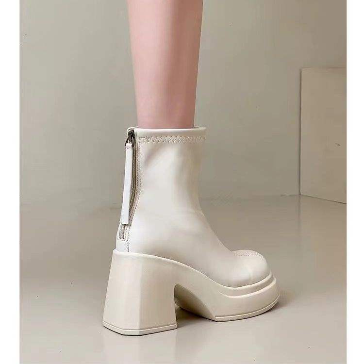 Fashion Small Korean Version of Fashion Boots Women's 2025 Autumn and Winter New Thick Heel Martin Boots and Temperament Small Short Boots