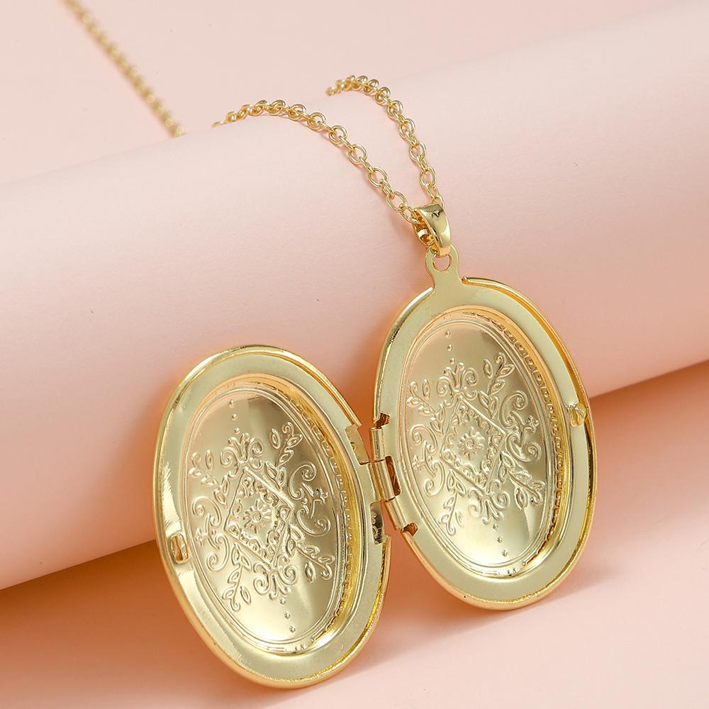 Jewelry Necklace Romantic Vintage Keepsake Collar New Pendant  For Women Men