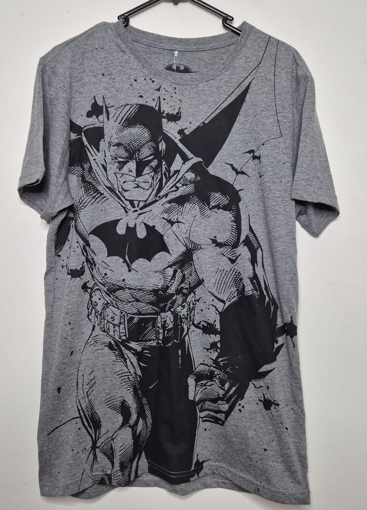 DC Comics Batman TShirt Tee Size S BNWT Unisex Grey Unisex T-Shirt XXL