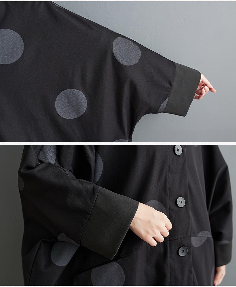 Retro Stand-Up Collar Bat Print Windbreaker Jacket for the Fall