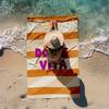 1pcs Oversized Microfiber Beach Towel - Soft, Lightweight, Quick-Dry Towel with Fun Prints, A poster with the words La Dolc