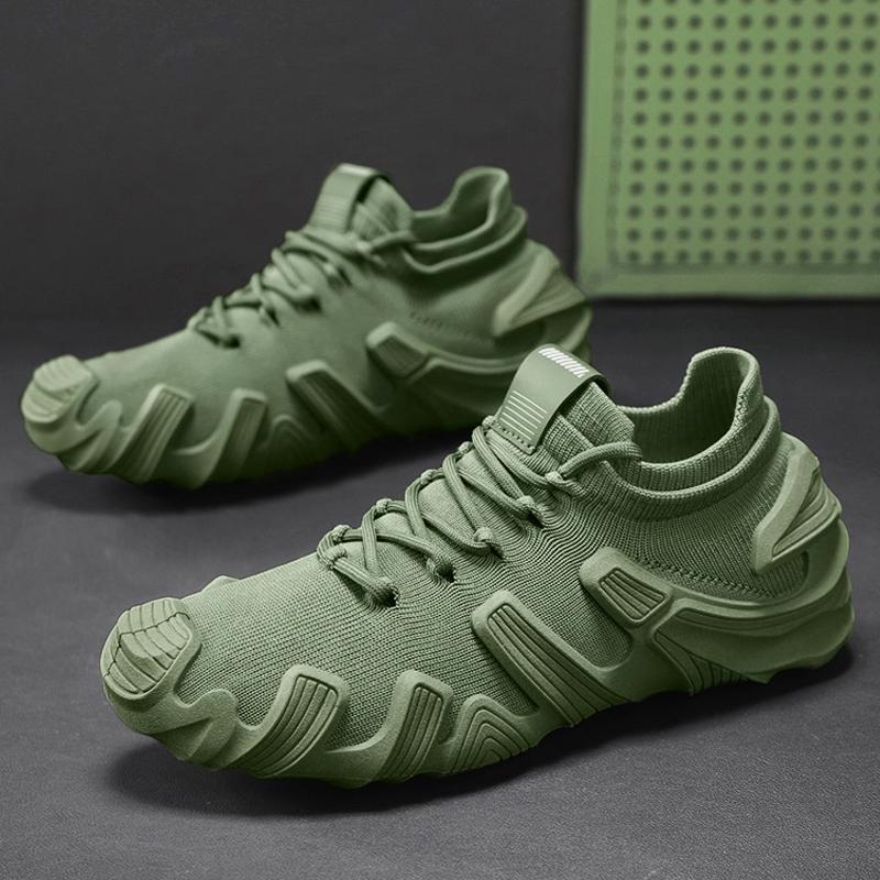 New Flying Woven Socks Shoes Men's Shoes Summer New Breathable Casual Sports Shoes Men's Thick Soled Running Shoes