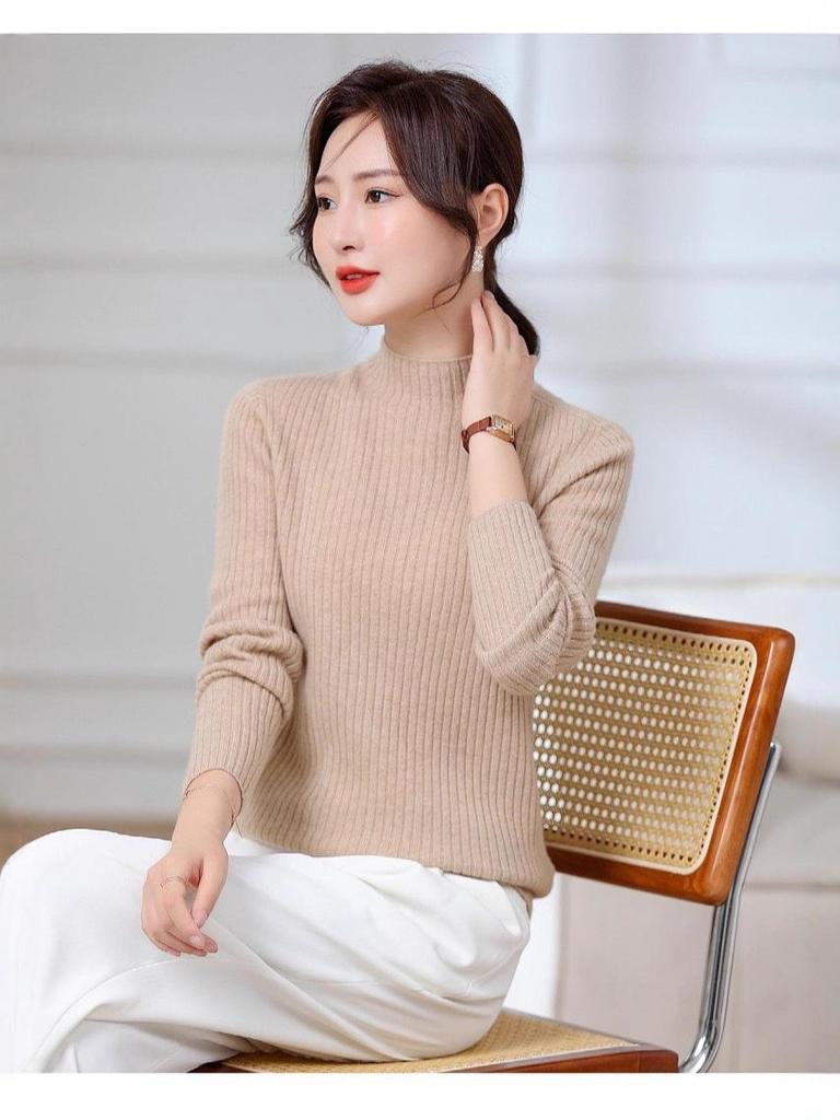 2025 Cashmere Semi-High Neck Black Sweater: Solid Color Knitted Base Layer