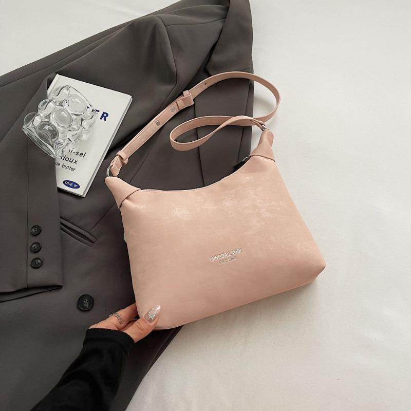 New trendy personalized commuter with pendant shoulder messenger bag zipper bow buckle women's bag