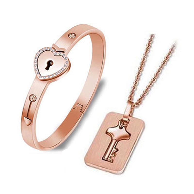Set di Braccialetti con Lucchetto d'Amore Chiave per Coppia Creativa Transfrontaliera in Acciaio al Titanio