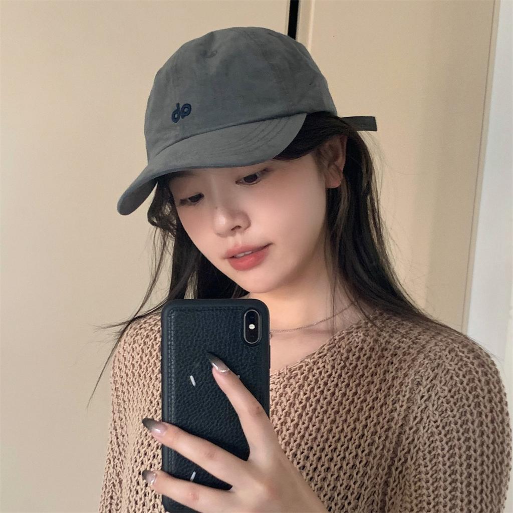 Embroidered Letter Baseball Caps for Both Men and Women with Soft Tops Large Heads and Pure Cotton Baseball Caps Make The Face Look Smaller