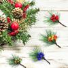 12 pièces Fait Main DIY Mini Branches de Pin Aiguilles Baies Rouges Accessoires Couronne de Noël Boîte Cadeau Plantes Artificielles Arrangement Floral