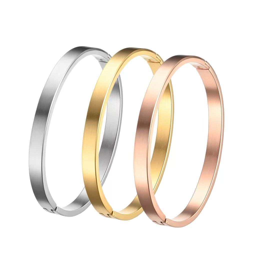 European and American Style Simple Smooth Buckle Bracelet with Cool Style 4mm Wide Couple Stainless Steel Bracelet