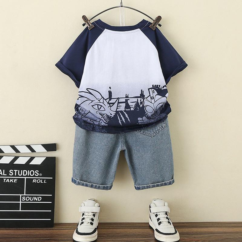 Stylish Summer Outfit For Boys Featuring Ultraman Design Soft Cotton Two-piece Set
