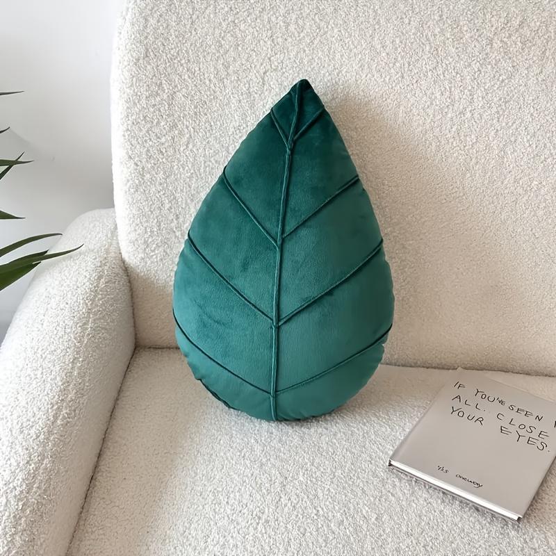 A Crystal Ultra Soft Green Leaf Pillow Designed Like a Leaf Serves As a Decorative Cushion for Valentine S Day And Other Festive 38x25cm зелёный 2430₽