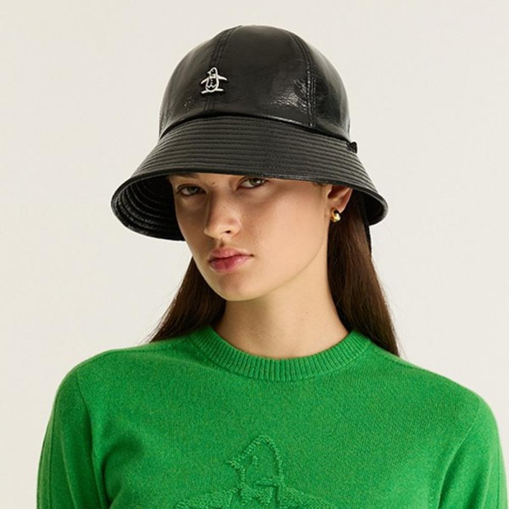 

MunSingwear Women S Shiny Fake Leather Bucket Hat Black Mq322lcp81 BLCK_BLCK/FR