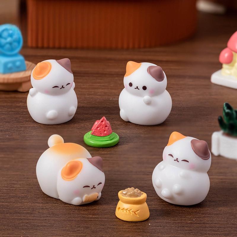 4Pcs/set Cartoon Cat Animal Miniatures Mini Figurine Resin Ornaments Fairy Garden Decoration Micro Landscape