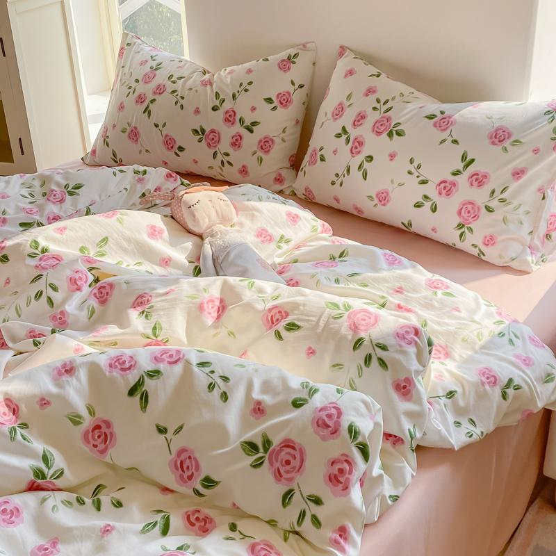 3-piece plant-flower printed bed cover (1* bed cover +2* pillowcase, no filling) Soft, comfortable and breathable bedding