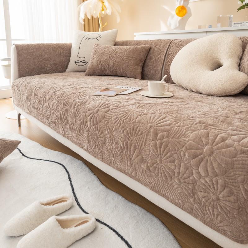 

Chenille Quilted Flower Cover for Sofa Seat in Living Room Leather Couch Slipcover Chair Furniture Protector Non Slip 70x70cm 1pc