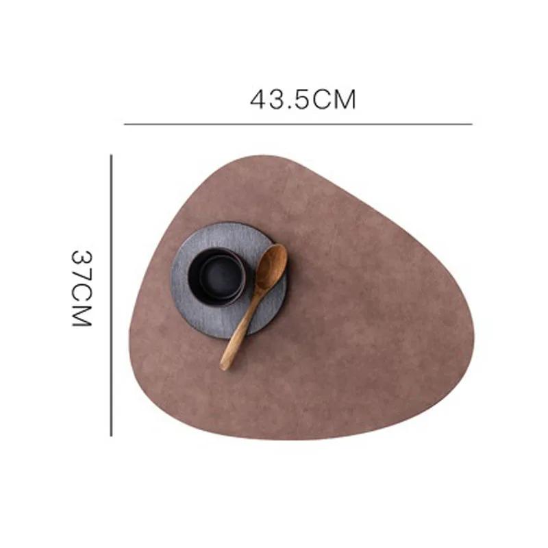 

Cowhide Grain Shaped Leather Placemat Heat-insulated Mat Leather Waterproof Oilproof Table Mat Scandinavian Anti-skid Dinner Mat 37x43.5CM