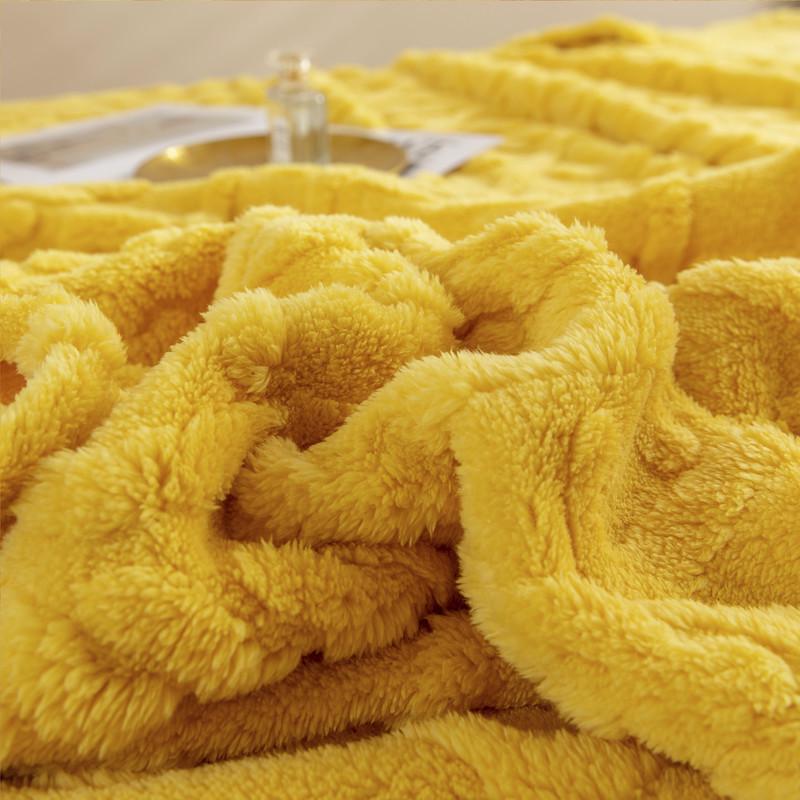 Solid Color 3D Jacquard Diamond Pattern Taffeta Fleece Blanket for All Seasons