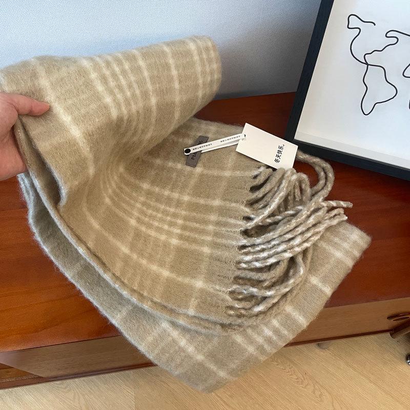 Women's Thickened Scarf: Soft Merino Wool Blend, Minimal Shedding, High Quality Winter Cold Protection