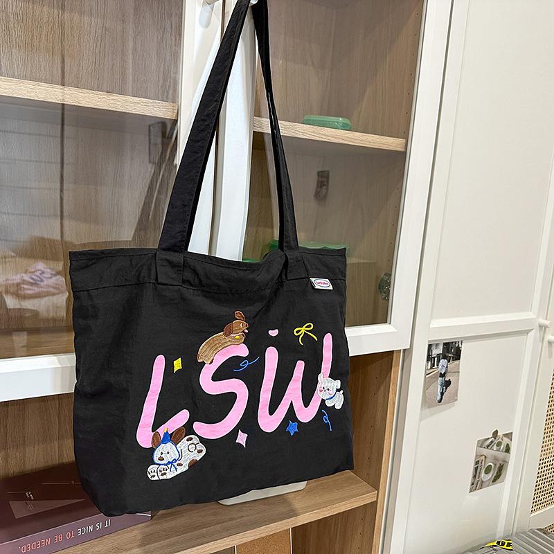 

Summer large-capacity tote bag women s new fashion tote bag versatile shoulder casual commuter bag чорний