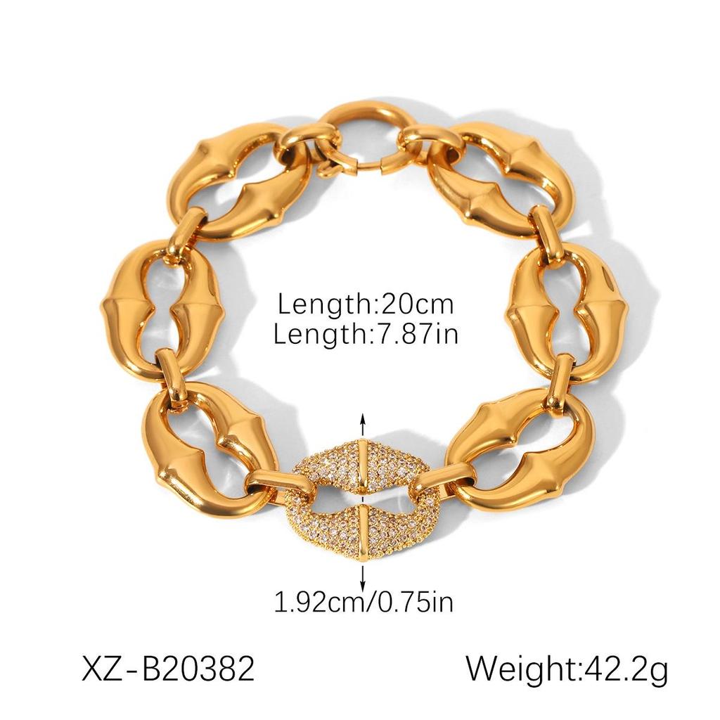 18k Gold-Plated Titanium Steel Bracelet - Elegant, Non-Fading Jewelry for Women