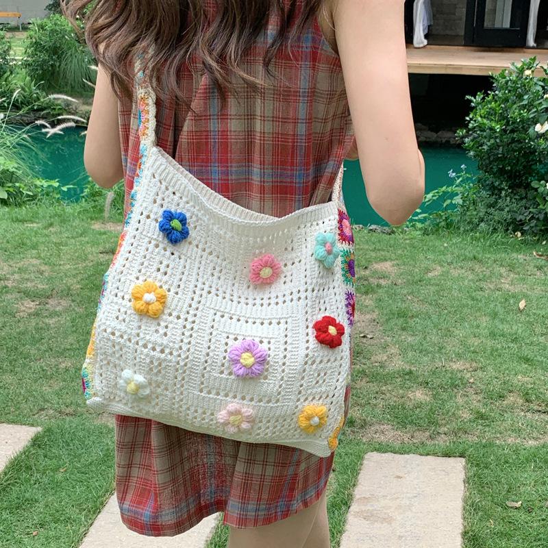 Retro Flower Women's Knitted Crossbody Bag Vintage Plaid Ladies Vacati Knit Handbags Large Capacity Female Tote Shoulder Bags
