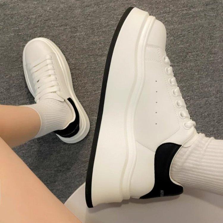 Little White Shoes Women's 2025 Summer Explosion Versatile Thick-soled Small Height-increasing Shoes Leather Surface Sports Casual Muffin Board Shoes