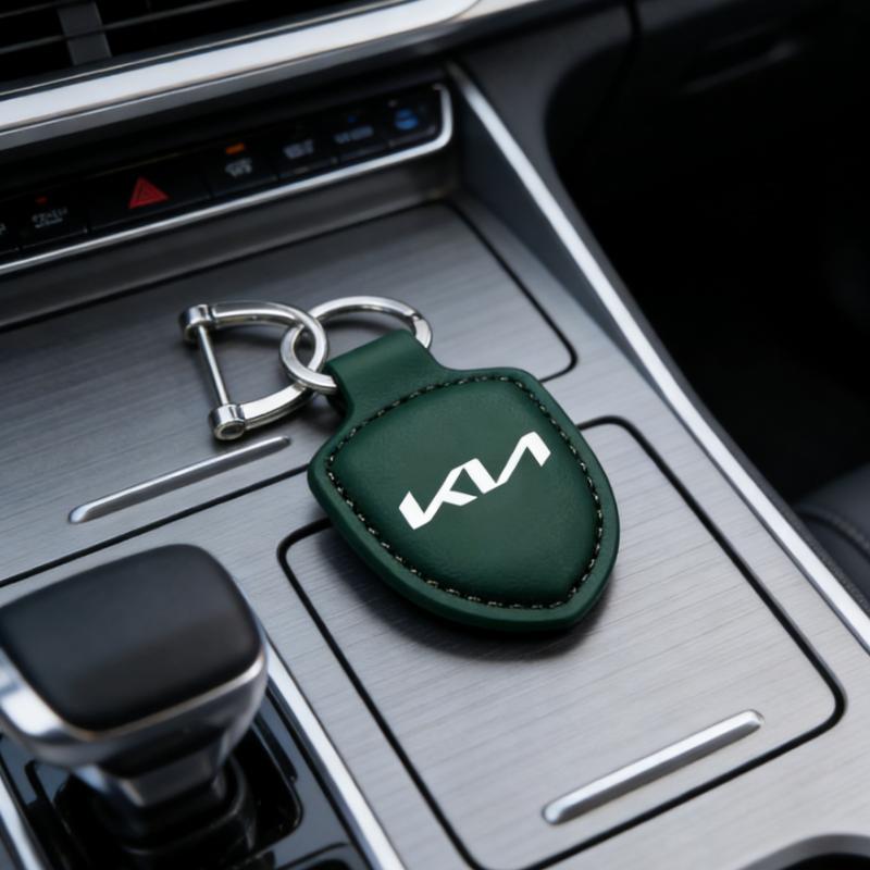 KWTU7 For Kia Rio Soul Cerato Soent Sportage Picanto K5 Forte Accessories Car Shield Leather Keychain Key Ring Pendant Holder Gift