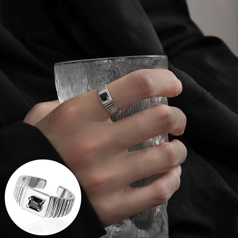 Women's Retro Black Oval Geometric Open Ring - Versatile Fashion Index Finger Jewelry