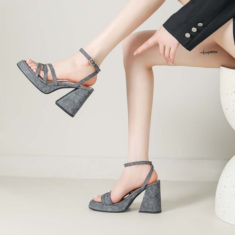 Krazing Pot Polyurethane Summer Size 43 Women Platform Super High Heels Women Peep Toe Ankle Straps Waterproof Sandals