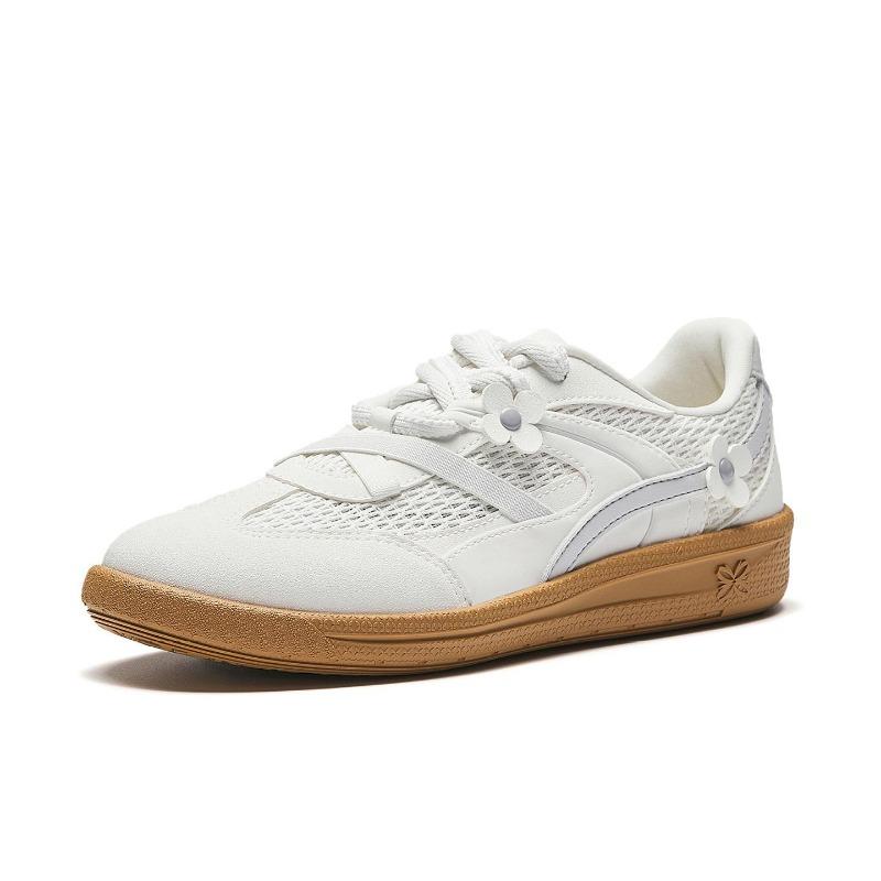 Anta Lightweight Versatile Comfortable Low-Top Sneakers Women Sneakers White 122628036-4