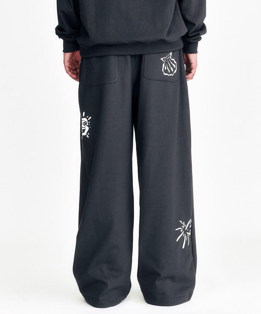 Sseleupe Symbol Embossed Sweatpants Charcoal