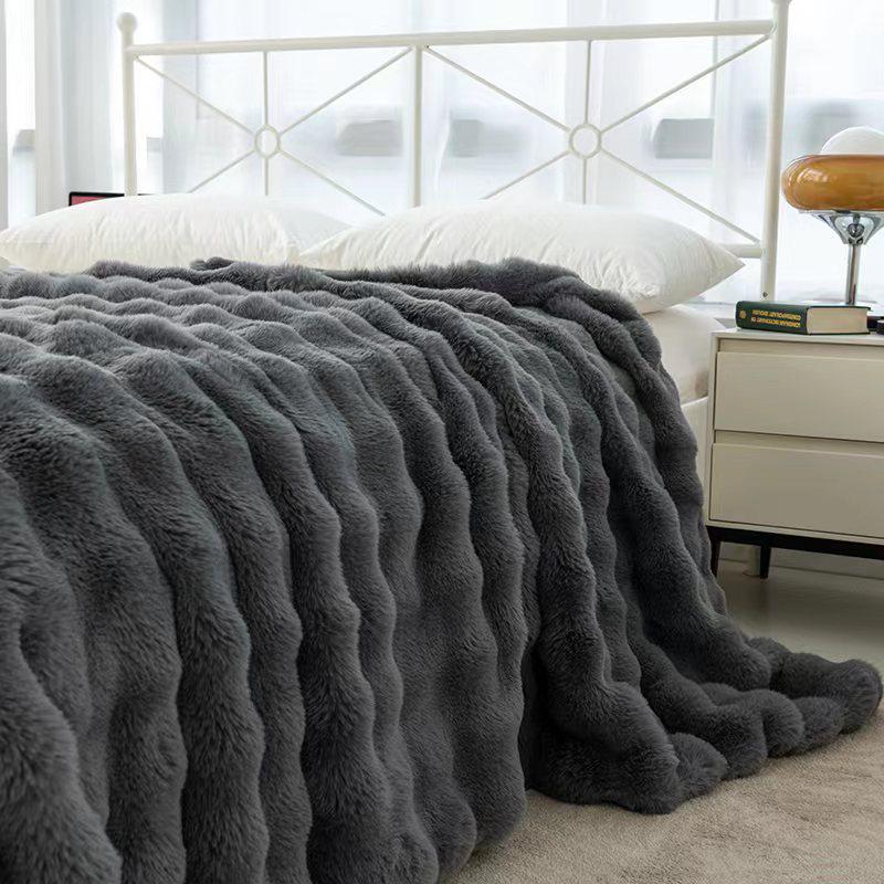 Cozy Plush Faux Rabbit Fur Blanket - All-Season Sofa or Office Nap Cover