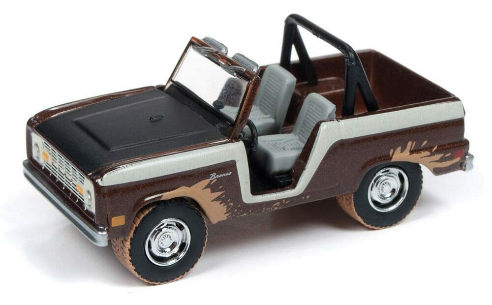 Johnny Lightning Street Freaks Ver B 1968 Ford Bronco Cocoa Metallic 164