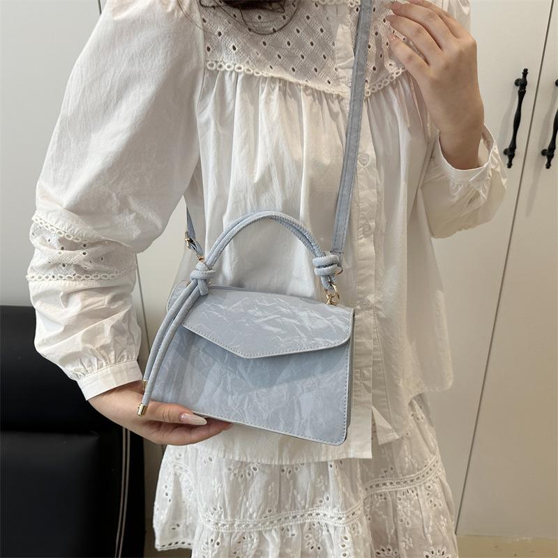 This Year's Popular Bag Women's 2025 New Foreign-style Versatile Messenger Bag Women's Ins Fashion Texture Shoulder Handbag
