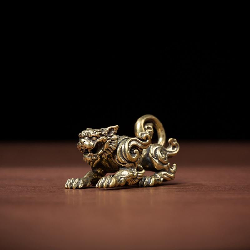 Chinese Mythical Brass Kylin Statue Miniature Solid Cast Ancient God Figure Desktop Ornament Study Room Decoration Gift