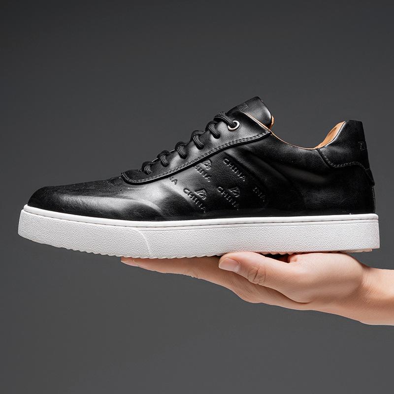 Extra large size men's shoes spring 2025 new trend board shoes British style color polishing casual shoes soft sole white shoes men