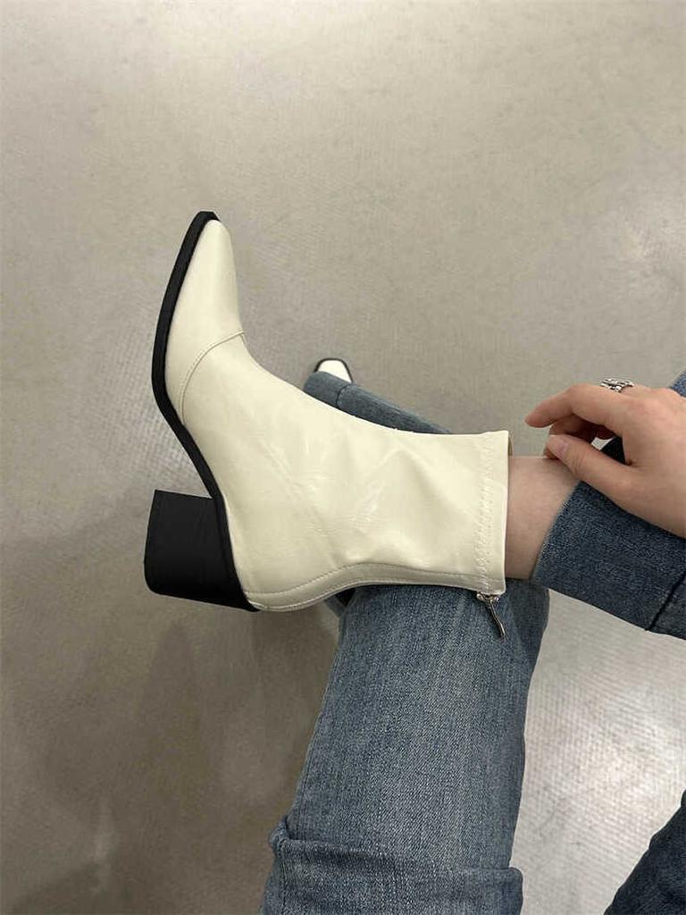 Pointed thin boots women wear autumn and winter new versatile thin single boots fashion Martin boots thick high heel short boots