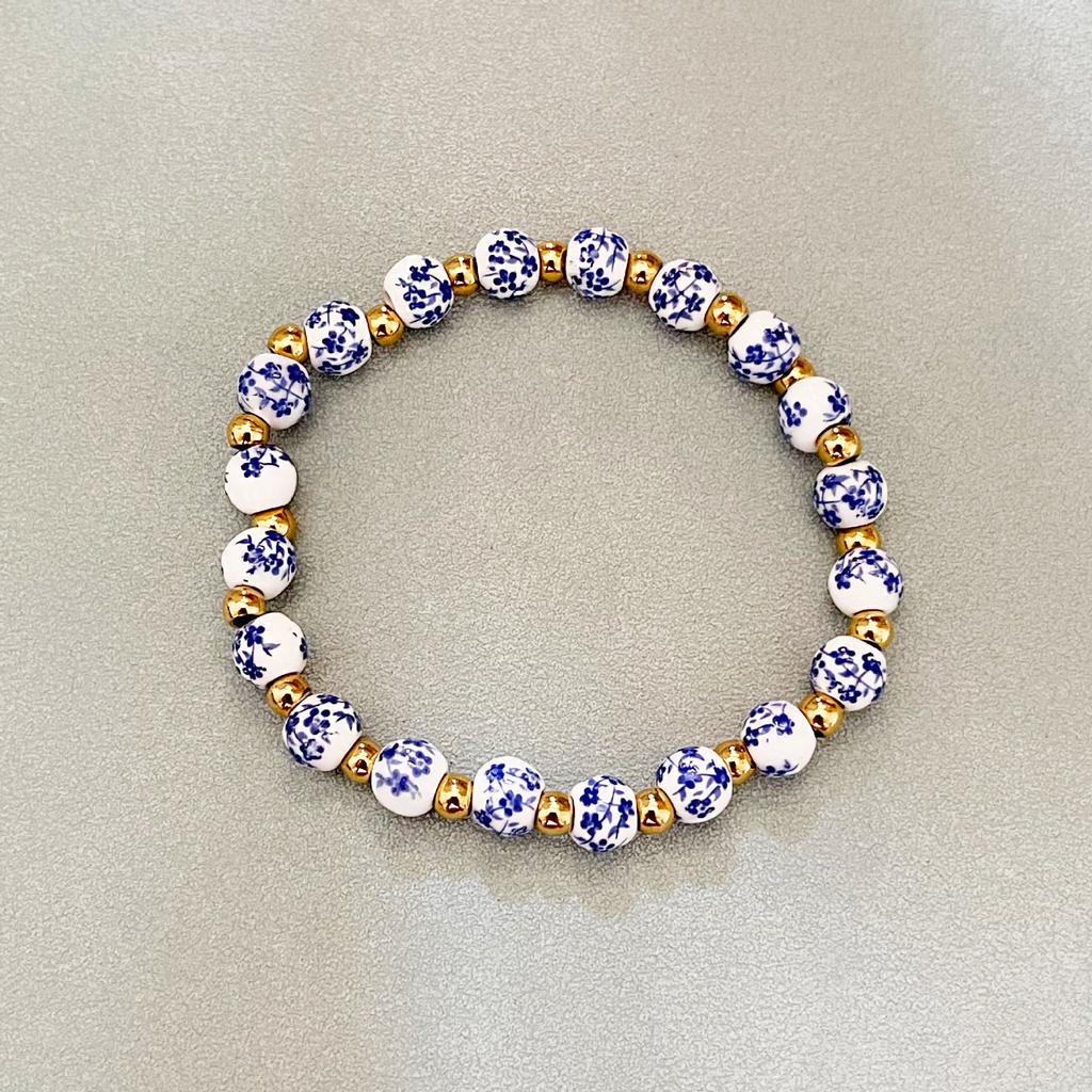 6/8/10mm Ceramic Beaded Bracelet with Gold Color Stainless Steel Beads Vintage Blue and White Porcelain Stretch Jewelry Women