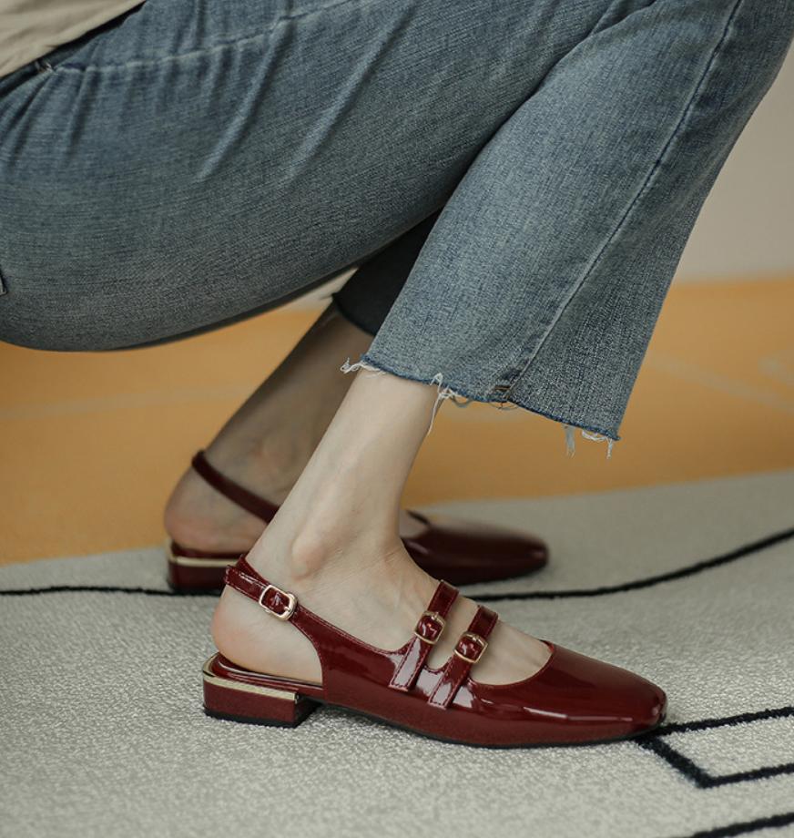 French Vintage Summe Patent Leather Shoes Low Heel Sandals Square Toe Mary Jane High Heels Ladies Double Buckle Elegant Sandals