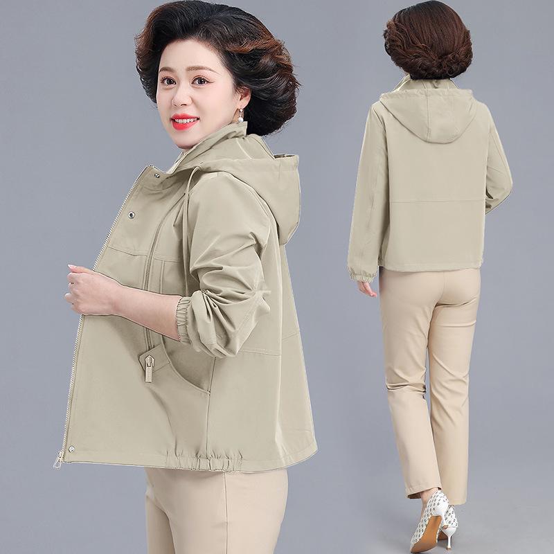 

2026 New Style Women s Short Windbreaker for Mom and Grandma - Plus Size Spring and Autumn Jacket XL for up to 105 lbs хакі