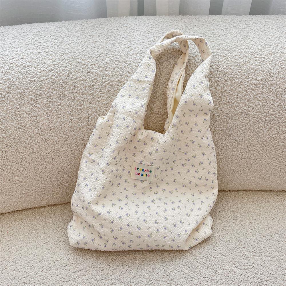 Cute Cartoon Bear Embossed Shoulder Bag For Students Stylish Versatile Tote Bag