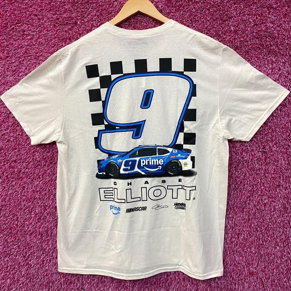 Hendrick Motorsports Chase Elliott#039;s Number 9 Car Graphic Tshirt XL Unisex T-Shirt