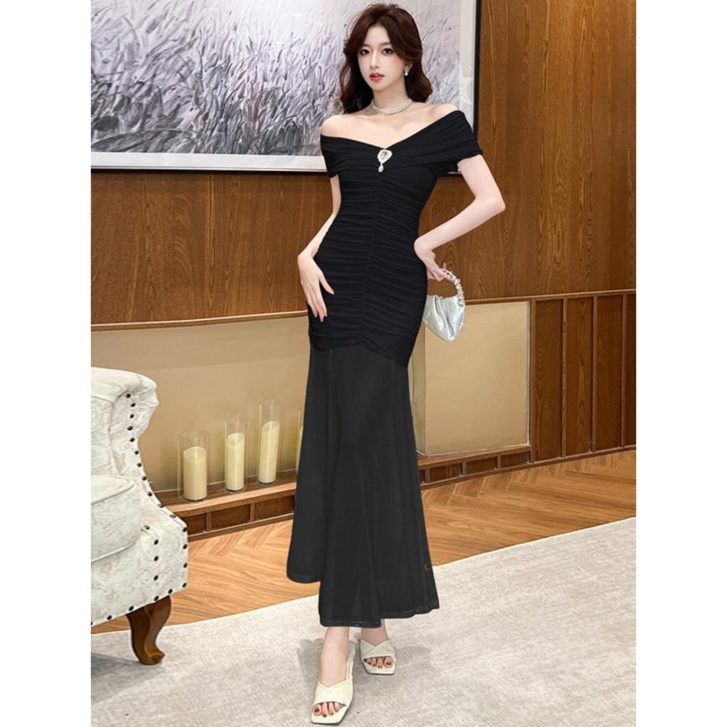 Summer New Mesh Pleated Meat Cover Thin Banquet Style Hip Skirt Pure Slim-fitting High-waisted V-neck Dress