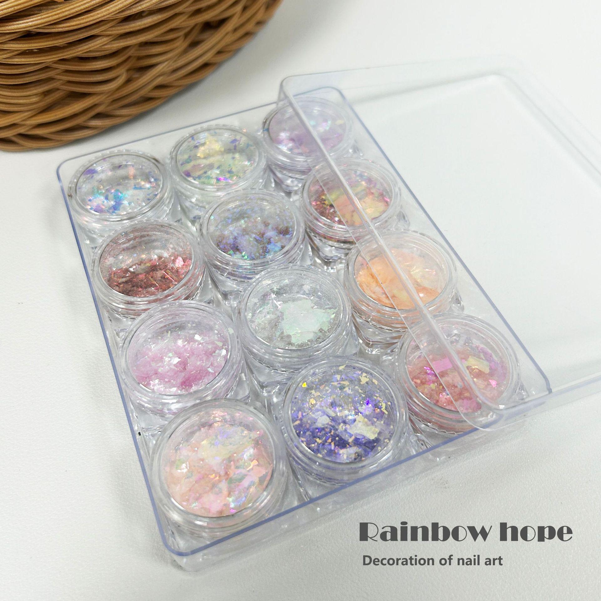 

Welfare Model, Random 12-Color Japanese Polarized Cloud Brocade Powder, Nail Glitter Material, Opal Powder Diy Wearing Nail Material
