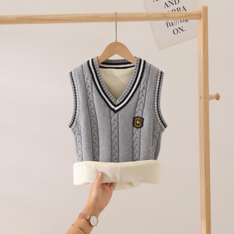 

Kids Preppy Fleece-Lined Vest - Warm School Uniform Sweater for Boys and Girls 140 cm серый
