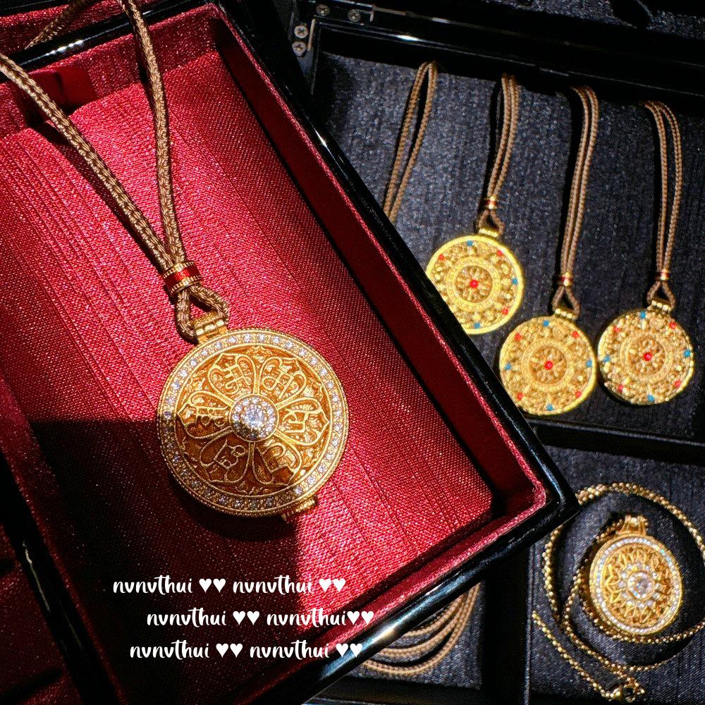 Gold Cloisonné Pendant Necklace & Auspicious Gourd Bracelet with Eight Treasures Design
