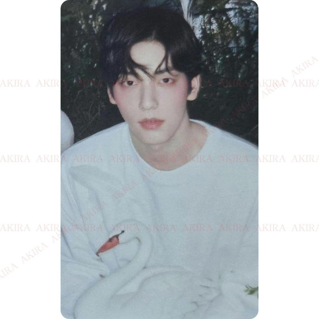 TXT JAPAN 3rd ALBUM Starkissed ALBUM PHOTOCARD JAPAN POB LUCKYDRAW OFFICIAL